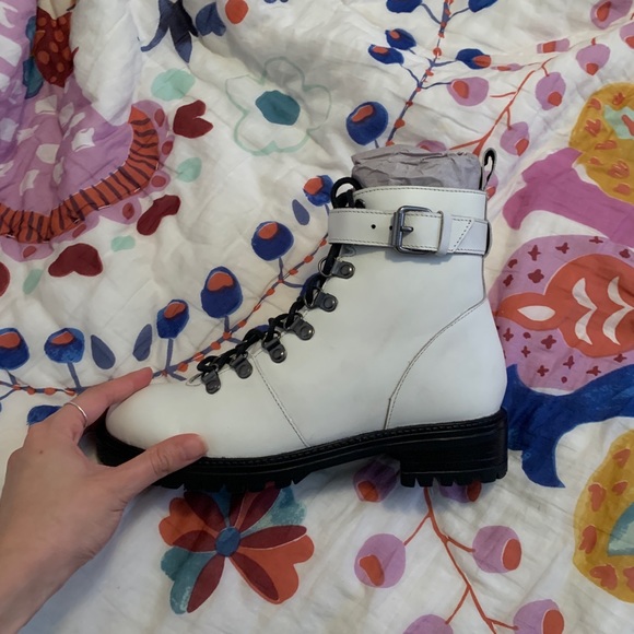 NastyGal D-Ring Hiker Boots - Picture 4 of 5
